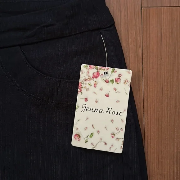 New short - Picture 2 of 5